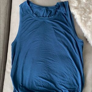 Lululemon cross back tank with tie